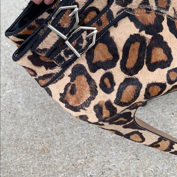 Sam Edelman Kit leopard print ankle boots - Picture 8 of 11